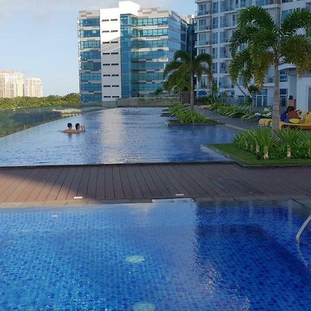 Apartment Sea View At Mactan Newtown Мактан Екстериор снимка