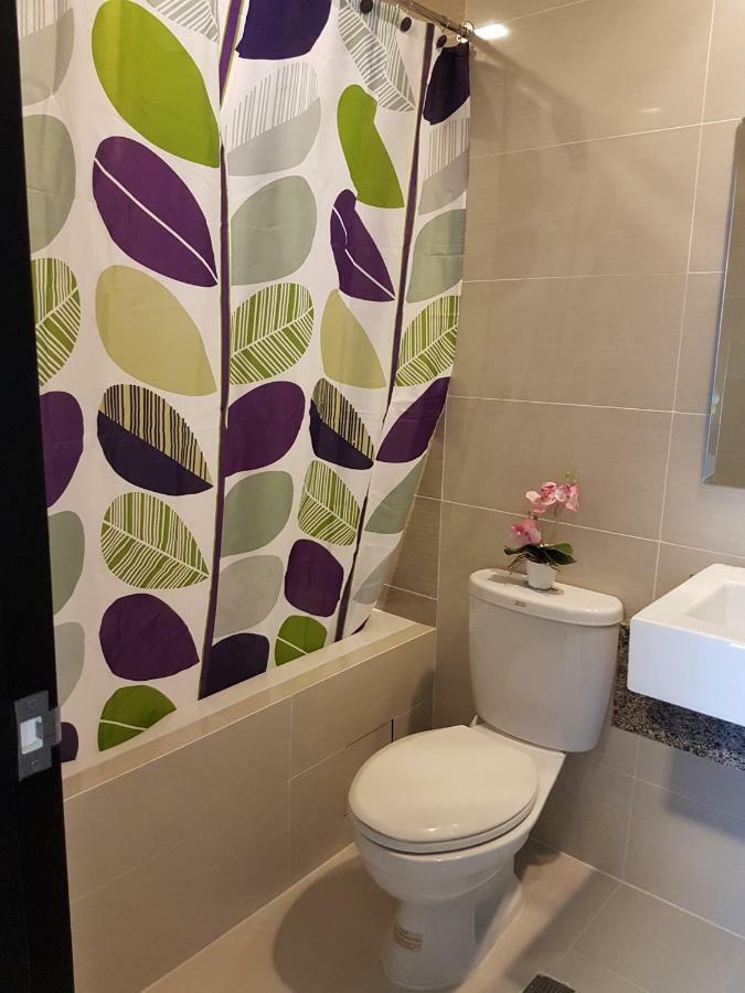 Apartment Sea View At Mactan Newtown Мактан Екстериор снимка