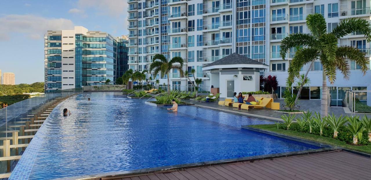 Apartment Sea View At Mactan Newtown Мактан Екстериор снимка