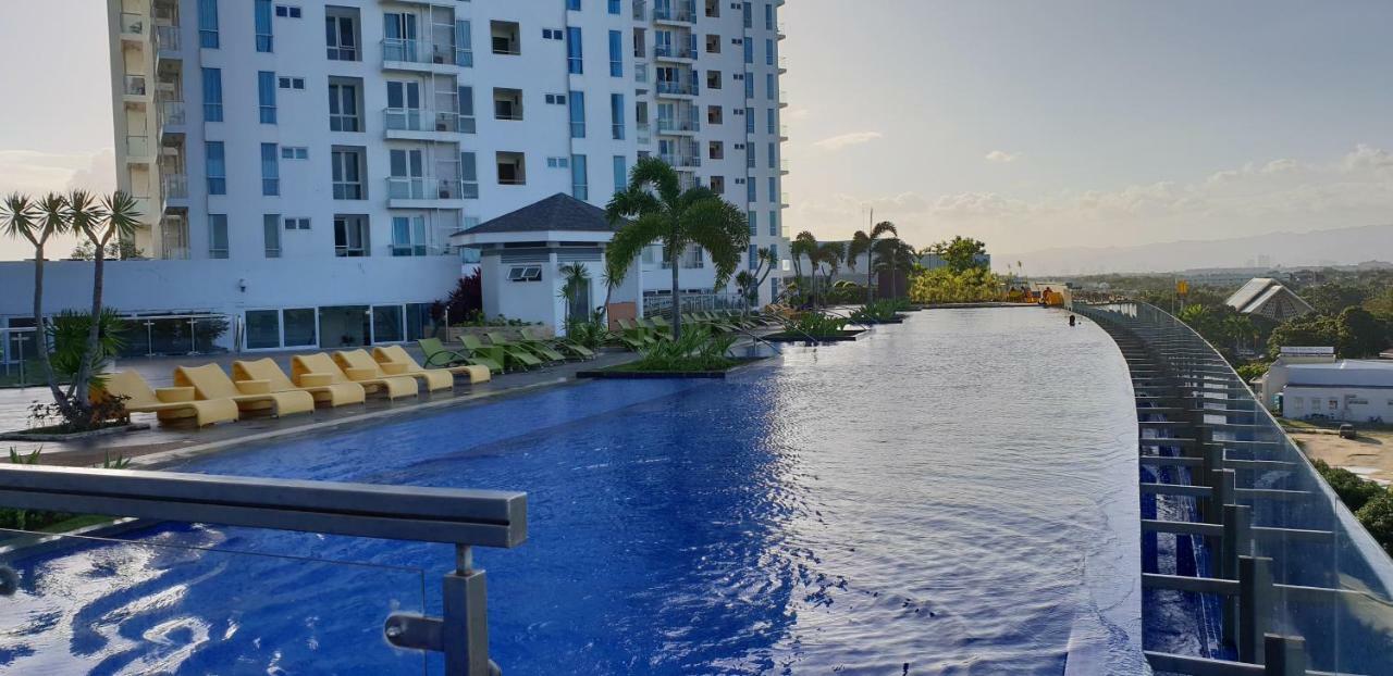 Apartment Sea View At Mactan Newtown Мактан Екстериор снимка