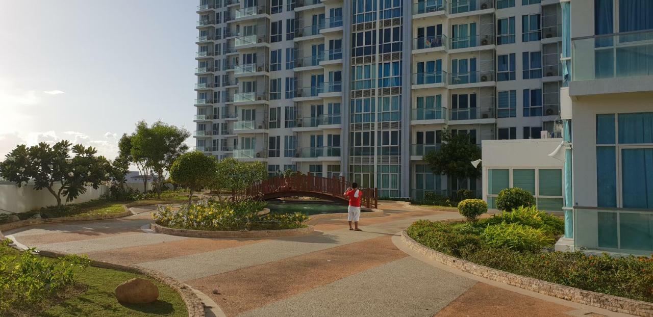 Apartment Sea View At Mactan Newtown Мактан Екстериор снимка